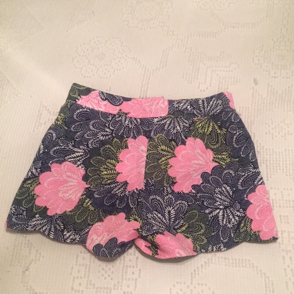 Floral Print Shorts Size Small Sis Sis Brand - Picture 2 of 3